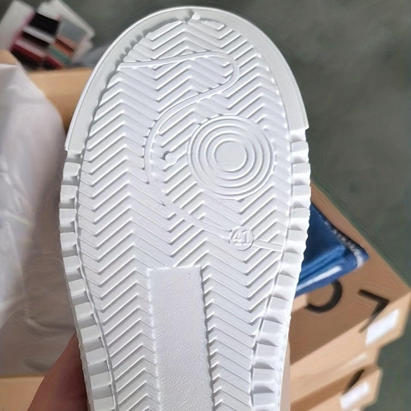 Teardrop Lace-up Skate Sneakers - High-Performance Skateboarding Shoes with Excellent Grip, Breathable Comfort, and Superior Support for Men's Active Lifestyle