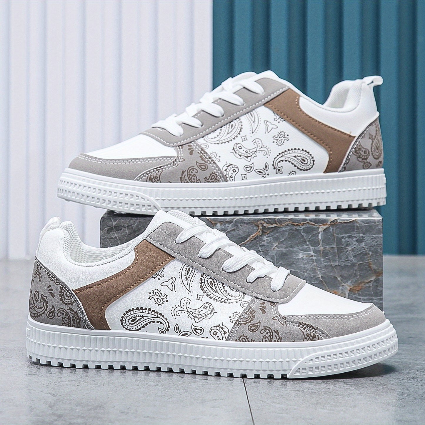 Teardrop Lace-up Skate Sneakers - High-Performance Skateboarding Shoes with Excellent Grip, Breathable Comfort, and Superior Support for Men's Active Lifestyle