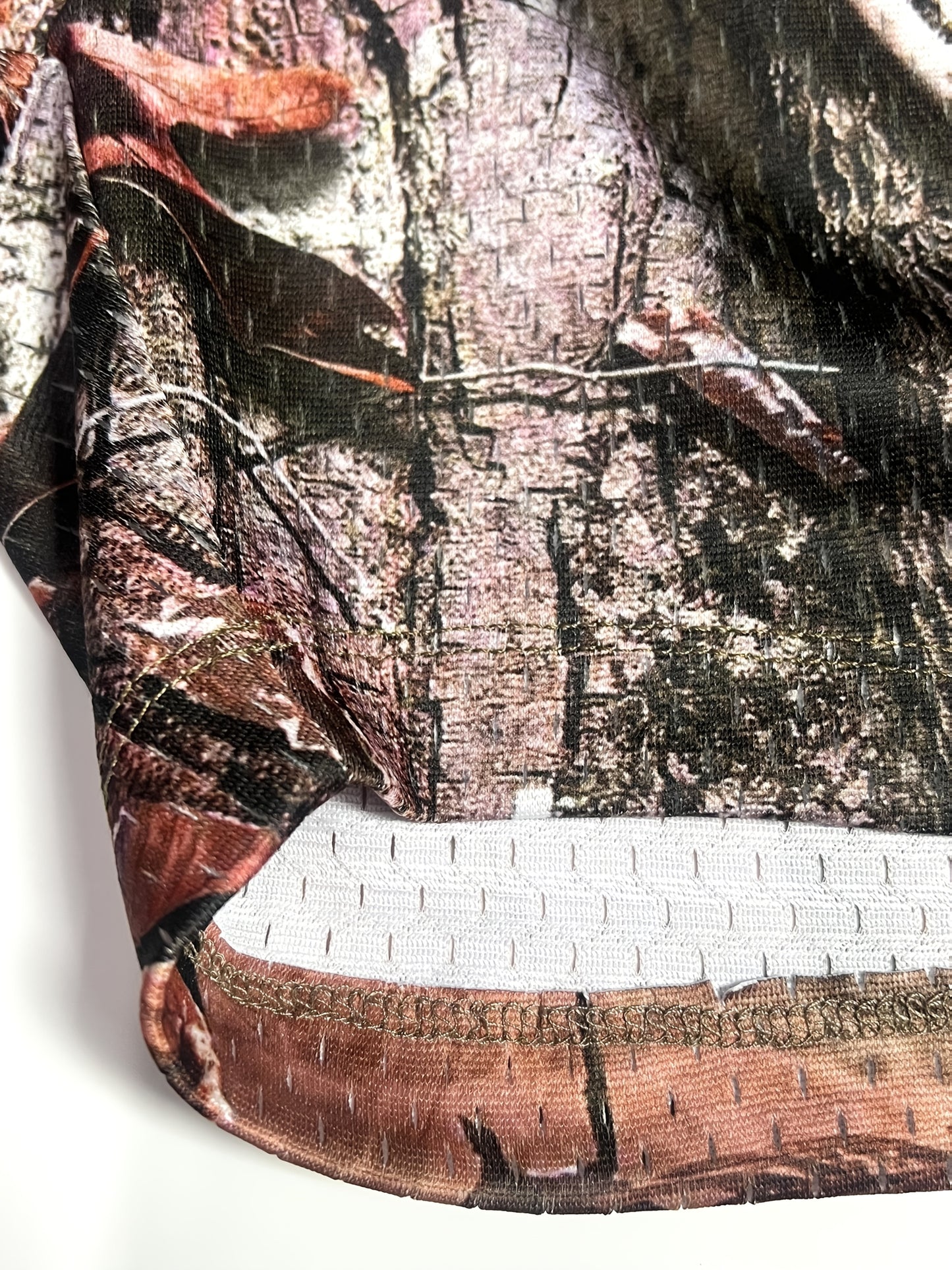 SOULO Men's Camo Shorts - 5" Inseam, Realistic Tree & Branch Print, Lightweight Polyester, Perfect for Basketball, Beach, Gym, Running & Outdoor Activities, Active Lifestyle Shorts | Street Style Shorts | Polyester Shorts