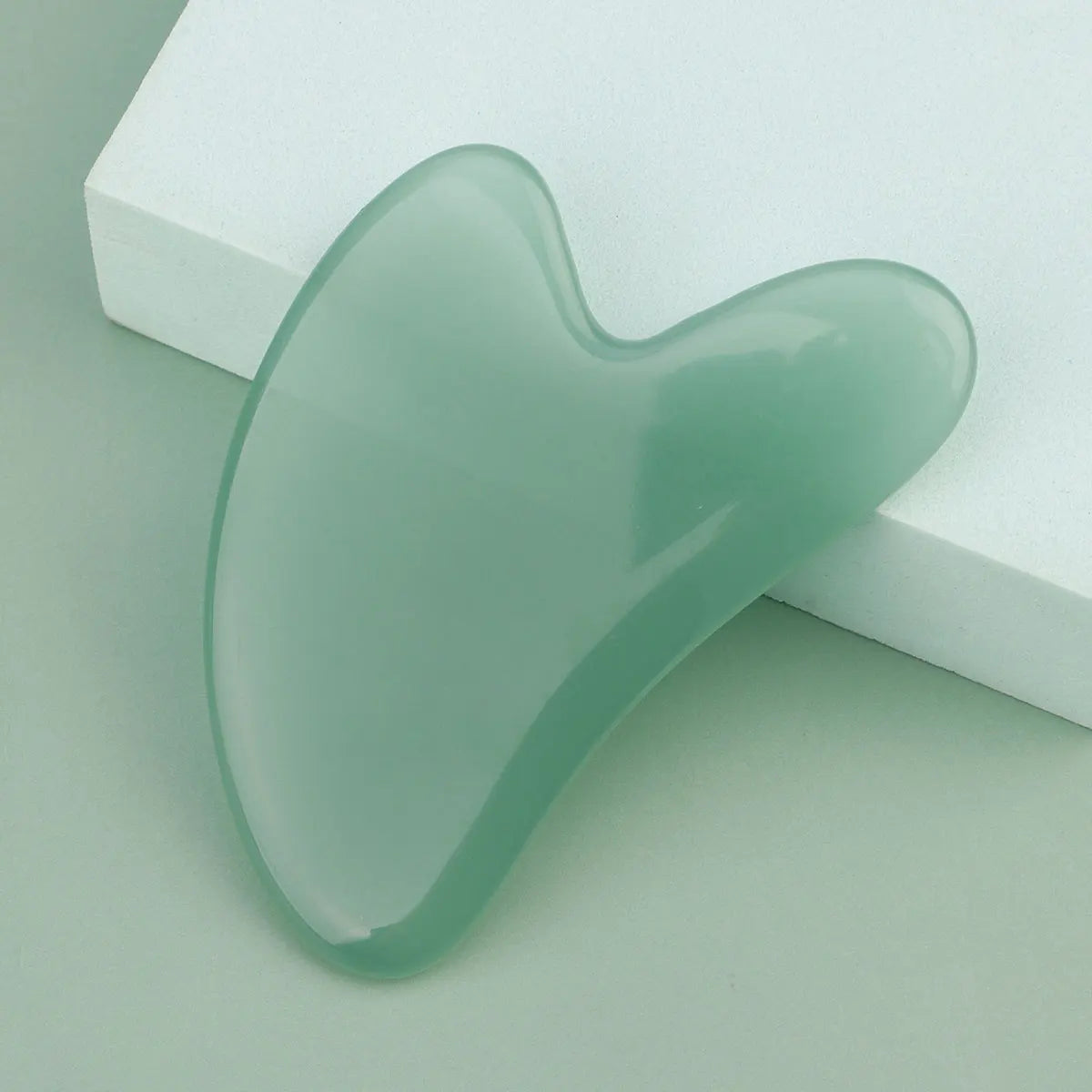 Gua Sha Board Facial Scraping Scrapping Plate Natural Resin Face Spa Massager Guasha for Neck Back Body Beautiful Tool