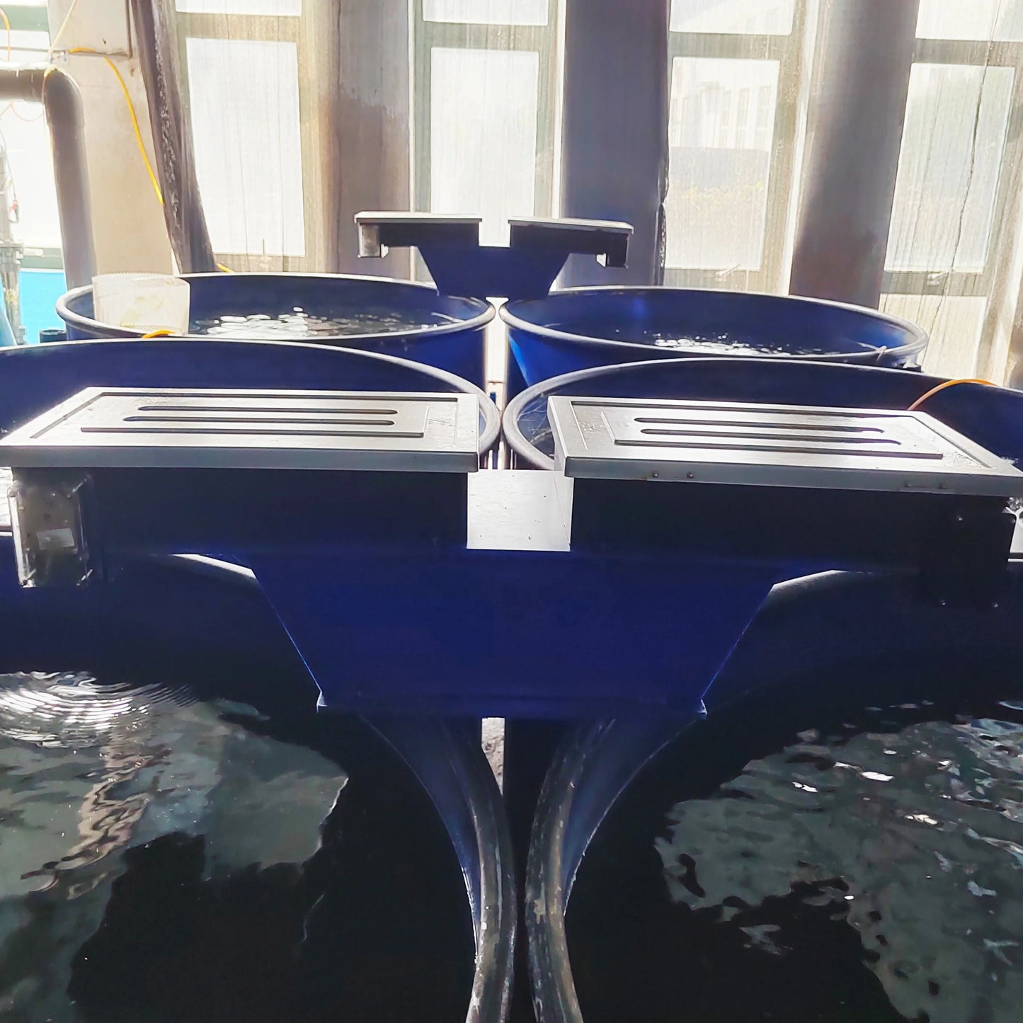 Automatic Smart Fish Feeder For Aquariums And Ponds New Condition Aquaculture Equipment For Farm Industries