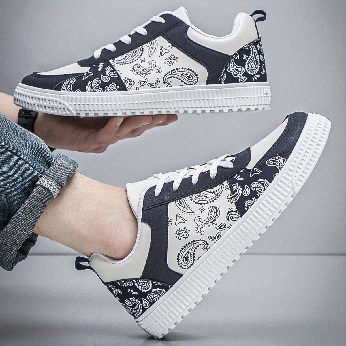 Teardrop Lace-up Skate Sneakers - High-Performance Skateboarding Shoes with Excellent Grip, Breathable Comfort, and Superior Support for Men's Active Lifestyle